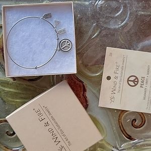 🌬Wind & Fire bangle bracelet